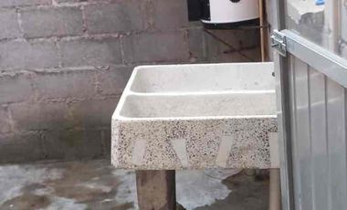 CASA EN PRIVADA CON PROTECCIONES Y PUERTA AUTOMÁTICA GEOVILLAS DE STA BARBARA