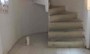 CASA EN PRIVADA CON PROTECCIONES Y PUERTA AUTOMÁTICA GEOVILLAS DE STA BARBARA