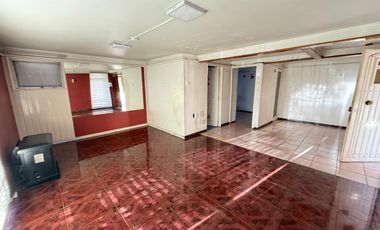 Casa Amplia en Arriendo con Departamento Interior, Villa José Miguel Carrera