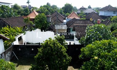 DIJUAL TANAH 6ARE DI PETITENGET, KEROBOKAN