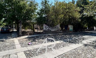 GRAN TERRENO EN VENTA EN ESQUINA EN EL CENTRO DE COQUIMATLÁN COLIMA.