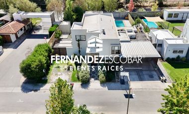 RINCONADA - ARRIENDA CASA 5D 4B 2E PISCINA - COND. ANTUL