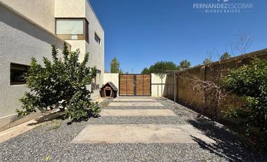 RINCONADA - ARRIENDA CASA 5D 4B 2E PISCINA - COND. ANTUL