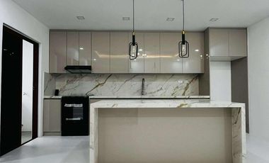 4 BEDROOM MODERN 2 STOREY HOUSE FOR SALE  NEAR CLARK, MABALACAT