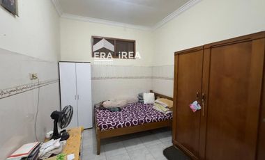 RUMAH DIJUAL DI SOLO DEKAT STADION MANAHN