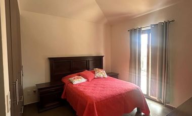 Casa amueblada en coto privado en 5o retorno de la ardilla en Rincón de altozano