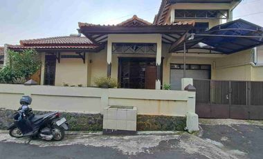 rumah murah komplek cihanjuang kota cimahi dekat pemkot