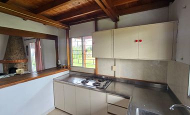 VENTA CASA CAMPESTRE EN EL PEÑOL