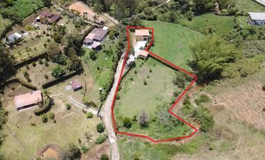VENTA CASA CAMPESTRE EL PEÑOL