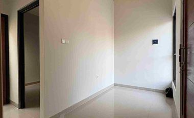 Rumah 2 Lantai 500jt an lokasi Nempel depok 5 menit ke stasiun
