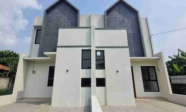 Rumah 2 Lantai 500jt an lokasi Nempel depok 5 menit ke stasiun