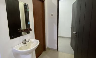 Rumah Dianella Casa Jardin 8x15 120m2 3+1KT Siap Huni Semi Furnished