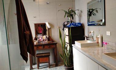 VENDO HERMOSA CASA SECTOR NULTI CHAULLABAMBA CON PISCINA N