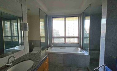 Apartemen Pakubuwono Residence, 2 Bedroom, Full Furnished, Pool View