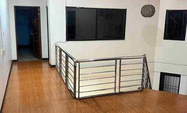 3 Storey 7 Bedroom Townhouse with 3 Car Ports For Rent at East Tambo Paranaque
