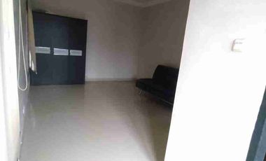 DISEWAKAN RUMAH CANTIK DAN MENARIK DAERAH TUMINTING, HARGA SANGAT MURAH