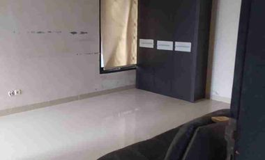 DISEWAKAN RUMAH CANTIK DAN MENARIK DAERAH TUMINTING, HARGA SANGAT MURAH