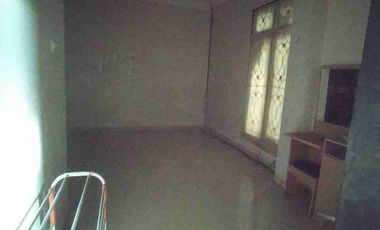 DISEWAKAN RUMAH CANTIK DAN MENARIK DAERAH TUMINTING, HARGA SANGAT MURAH