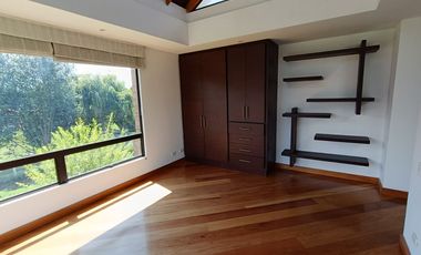CASA EN RENTA CONJUNTO CERRADO COTA
