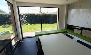 CASA EN RENTA CONJUNTO CERRADO COTA