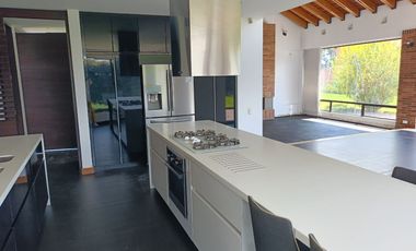CASA EN RENTA CONJUNTO CERRADO COTA