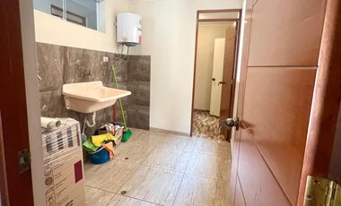 Venta De Moderno Y Hermoso Departamento