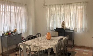 EXCELENTE OPORTUNIDAD en Col. del Valle | Casa con anexo adicional parte trasera