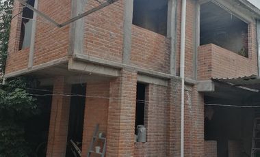 EXCELENTE OPORTUNIDAD en Col. del Valle | Casa con anexo adicional parte trasera