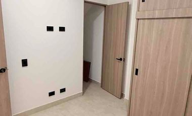 APARTAMENTO EN VENTA Barrio San Miguel Campestre, El Carmen de Viboral. -  Primer Piso