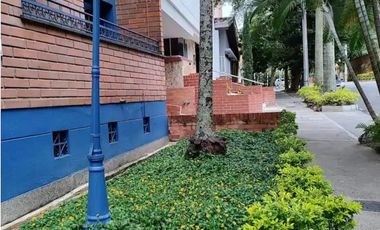 Apartaestudio en Arriendo o Venta 2do Parque Laureles Medellin