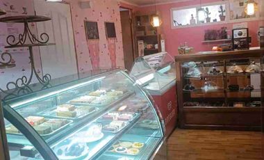 SE ARRIENDA!! GRAN PROPIEDAD CON LOCAL COMERCIAL