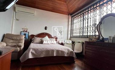 VENTA CASA SANTA ROSA