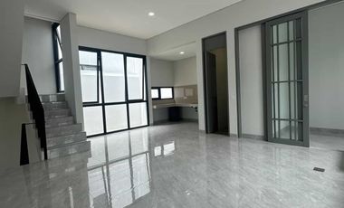 Disewakan Rumah Cluster Aether Greenwich BSD L7