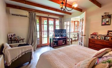 Leon Propiedades vende parcela con casa en Sector El Ajial, Curacaví.