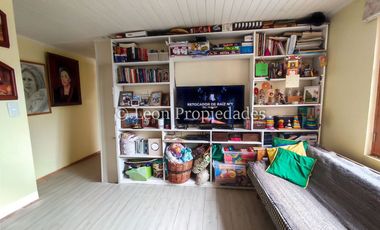 Leon Propiedades vende parcela con casa en Sector El Ajial, Curacaví.