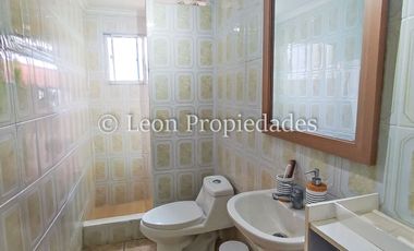 Leon Propiedades vende parcela con casa en Sector El Ajial, Curacaví.