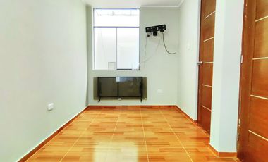 Se Alquila Casa Con Cochera En La Florida Ica