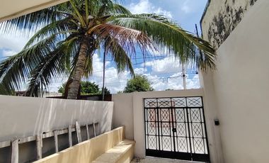 Residencia Colonial Contemporánea en el Corazón de Mérida