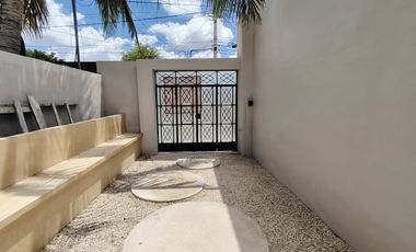 Residencia Colonial Contemporánea en el Corazón de Mérida