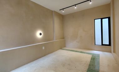 Residencia Colonial Contemporánea en el Corazón de Mérida