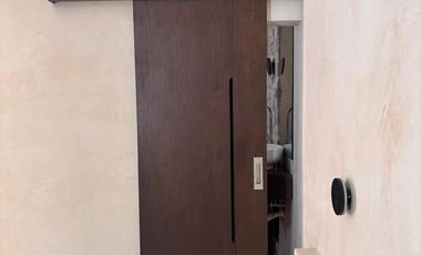 Residencia Colonial Contemporánea en el Corazón de Mérida