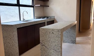 Residencia Colonial Contemporánea en el Corazón de Mérida