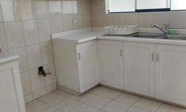 Vendo departamento 2 dormitorios frente a parque Chacarilla
