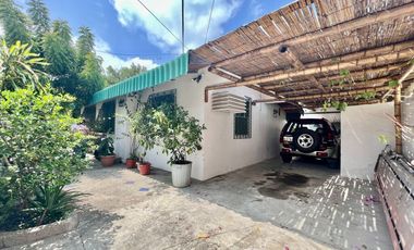 CHIPIPE: VENDO CASA ESQUINERA CERCA DEL MAR