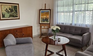 CHIPIPE: VENDO CASA ESQUINERA CERCA DEL MAR