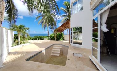 Casa en Venta Frente al Mar en Santa Clara, Yucatán