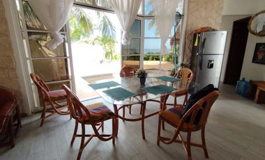 Casa en Venta Frente al Mar en Santa Clara, Yucatán