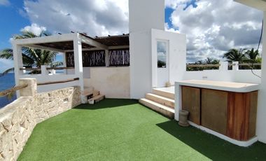 Casa en Venta Frente al Mar en Santa Clara, Yucatán