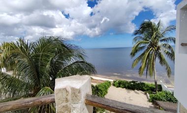 Casa en Venta Frente al Mar en Santa Clara, Yucatán