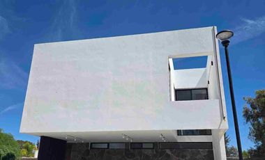 CASA NUEVA EN VENTA